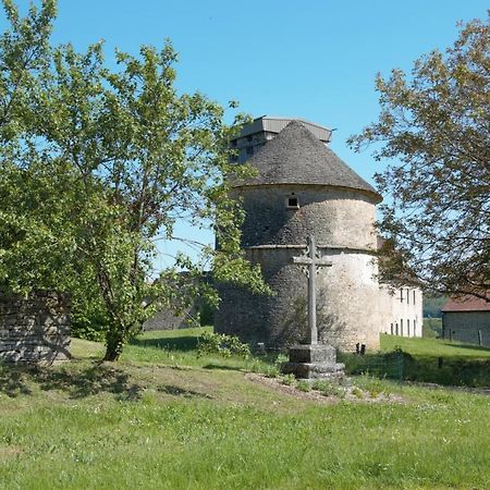 ホテル La Ferme Aux Glycines Aillevans エクステリア 写真