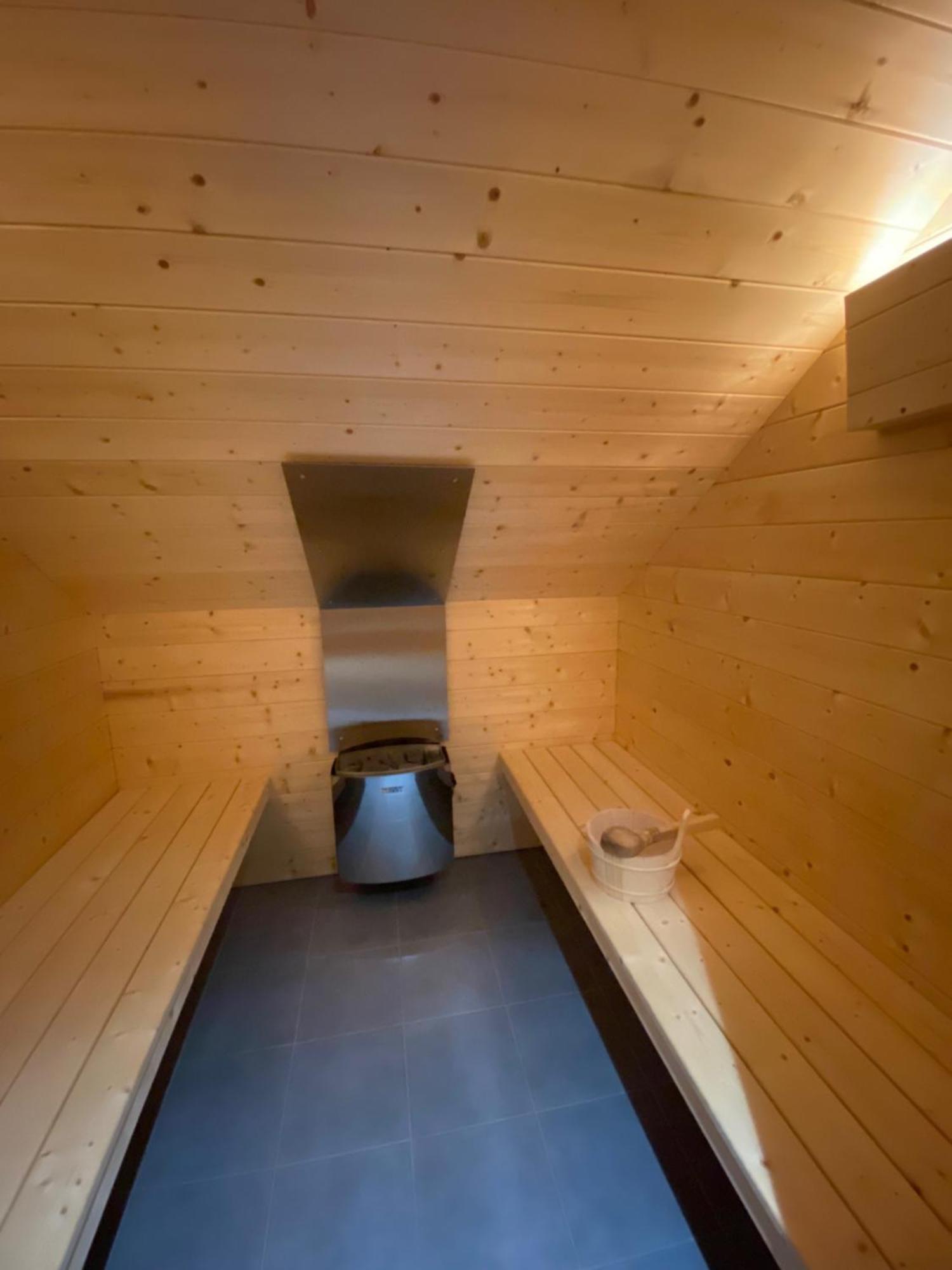 ホテル La Ferme Aux Glycines Aillevans エクステリア 写真